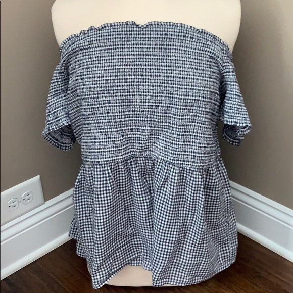 Off the shoulder plaid shirt - Picture 1 of 2